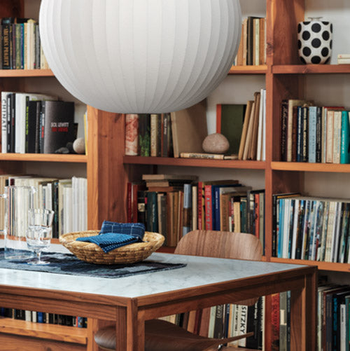 Salle à manger avec suspension Nelson Ball Bubble