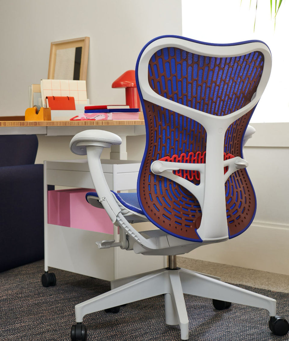 Siège de bureau Mirra 2 Butterfly en Cordovan/Ultramarine Bleu