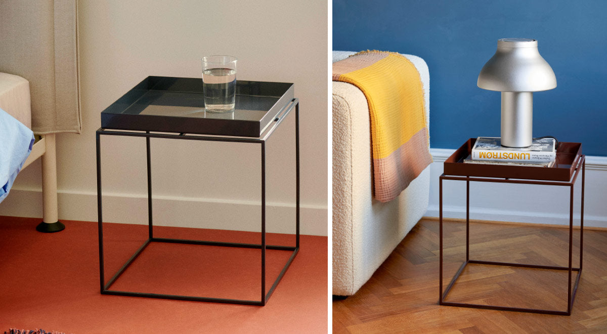 Collage de deux images présentant une table Tray noire et chocolat de HAY. L'une se trouve dans une chambre à coucher et l'autre dans un salon avec une lampe de table portable argentée de HAY.