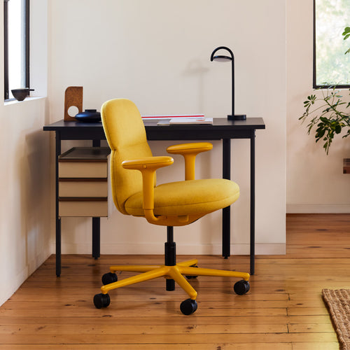 An image on Herman Miller FR