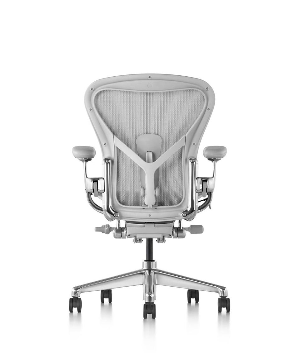 Siège de bureau Aeron en aluminium poli