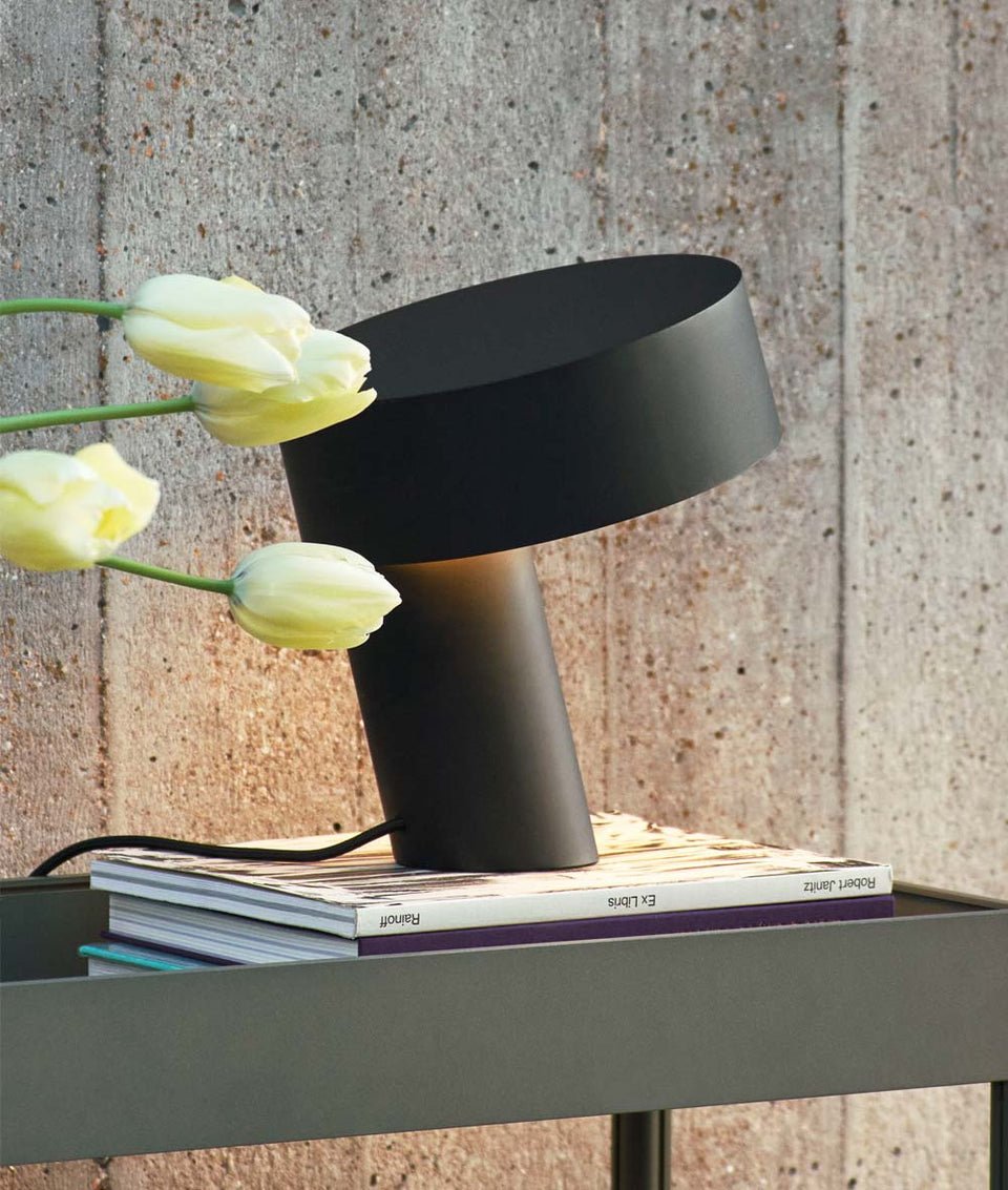 Lampe de table Slant HAY